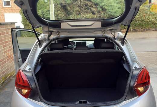 Peugeot 208 1.2i PureTech Access