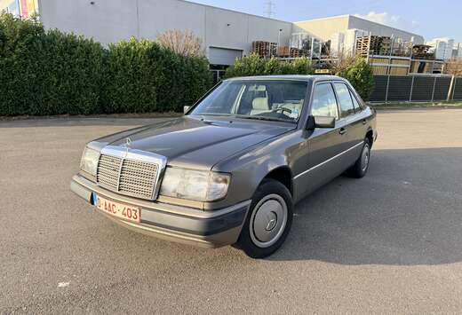 Mercedes-Benz W124  Diesel Oldtimer