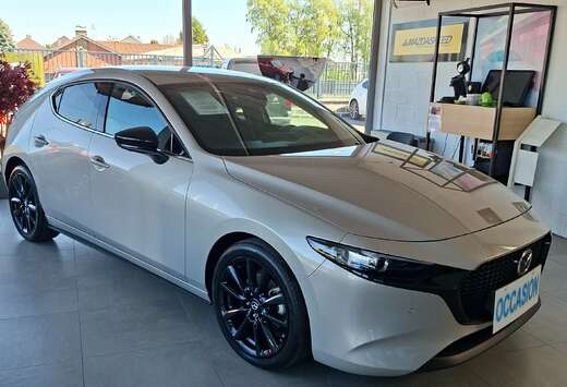 Mazda 3 Hatchback 2.0i e-Skyactiv-G Homura (no Bose)