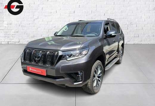Toyota BLACK PREMIUM D 204 AUTO 5PL.