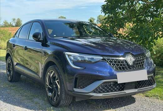 Renault Arkana E-TECH 1.6i E-Tech Engin. Fast Track