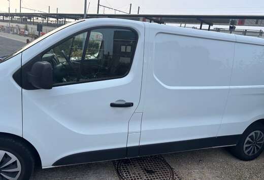 Renault Renault Trafic L2H1 Longue 2.0 Diesel 120 ch, ...
