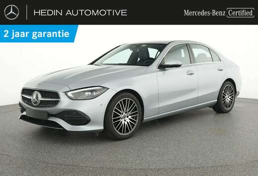 Mercedes-Benz Berline Luxury Line | Smartphone Integr ...