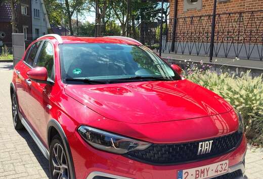 Fiat Cross 1.0 T FireFly Red