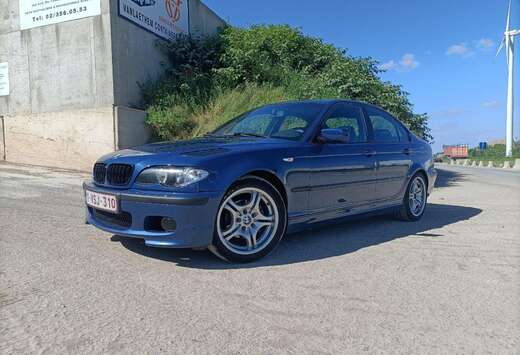 BMW 320iA Pack M