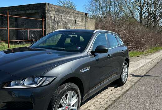 Jaguar 2.0 D - 180 2WD Pure