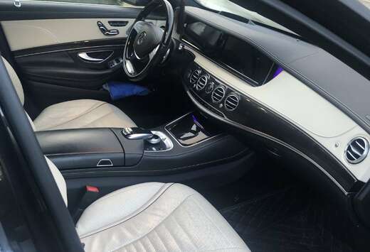 Mercedes-Benz mooi auto 449 pk v8 black lang