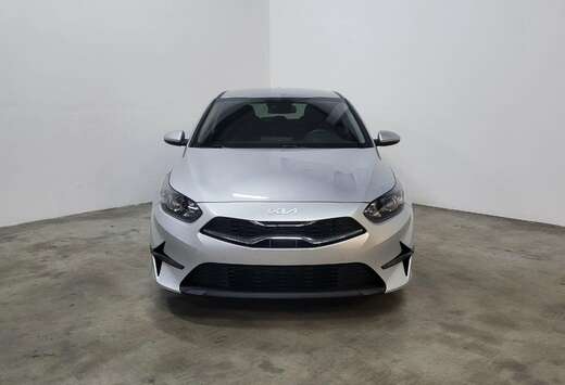 Kia Ceed 1.5 T-GDi * CARPLAY * CAMERA * GARANTIE 09/2 ...