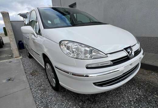 Peugeot 2.0 HDi SR Confort