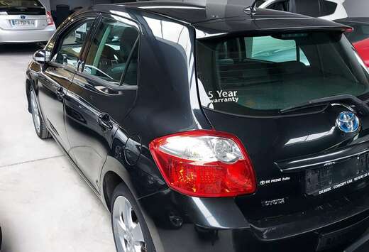 Toyota HEV 1.8i HSD Luna CVT