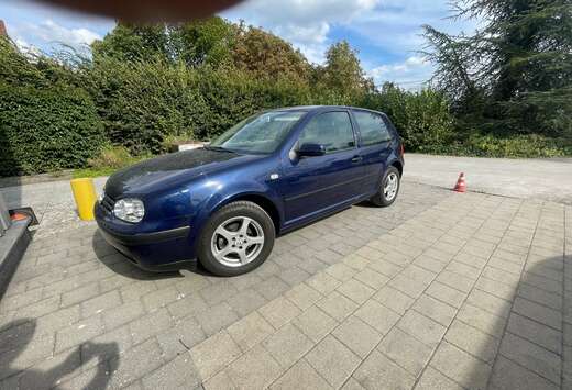 Volkswagen 1.4i Comfortline 25 (ACA)