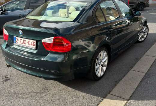 BMW BMW 320i e90