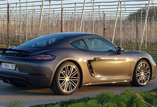 Porsche 718 Cayman 2.0 Turbo PDK