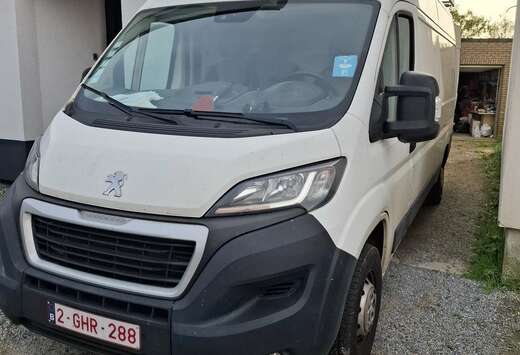 Peugeot HDi 335 L3H2 S&S Asphalt