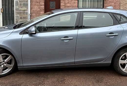 Volvo V40 2.0 T2 Kinetic PRIJS AANGEPAST
