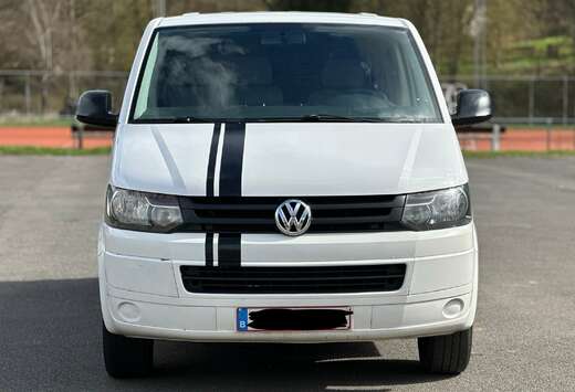 Volkswagen 2.0 TDI. 9places