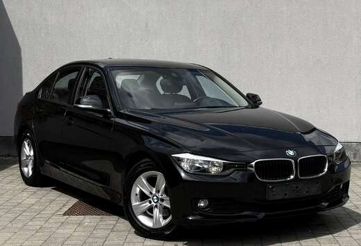 BMW PACK SPORT / SIEGES CHAUFFANT / NAVI / PDC