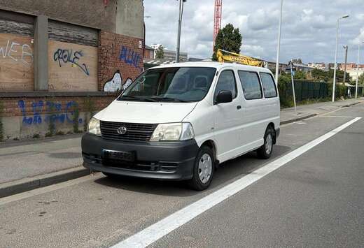 Toyota 2.5 Turbo D-4D VX