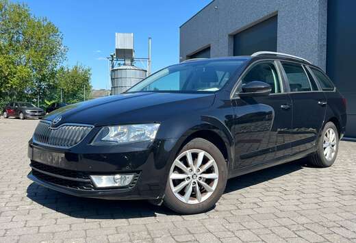 Skoda MARCHAND OU EXPORT !!! SW 1.0 TSI, GPS, Capteur ...