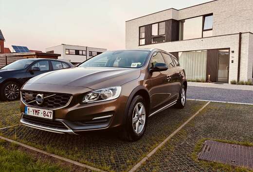 Volvo V60+Cross+Country+D3