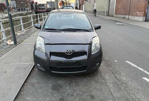 Toyota 85 VVT-i Linéa Sol