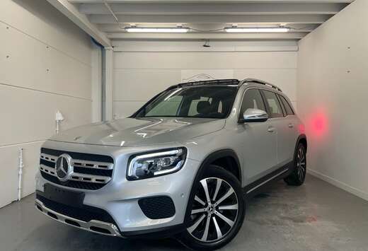 Mercedes-Benz GLB 200