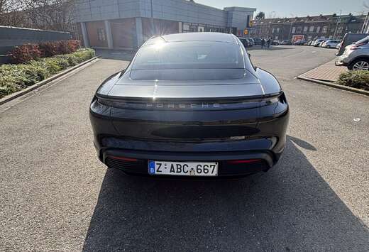 Porsche Taycan 93.4 kWh Taycan 4S