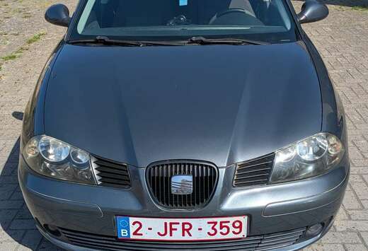 SEAT 1.4i 16V 75 Stylance