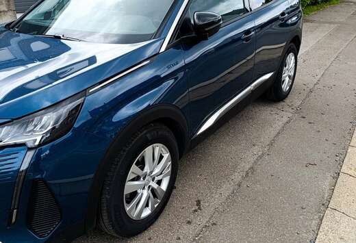 Peugeot Puretech 130ch S&S EAT8 Style