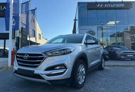 Hyundai Tucson blue 1.7 CRDi 2WD feel
