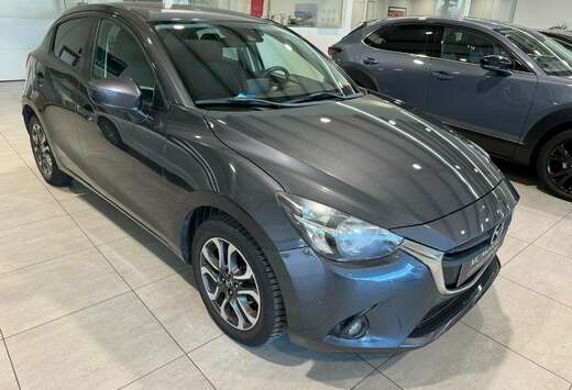 Mazda 1.5i Skyactiv-G Skydrive Ginza