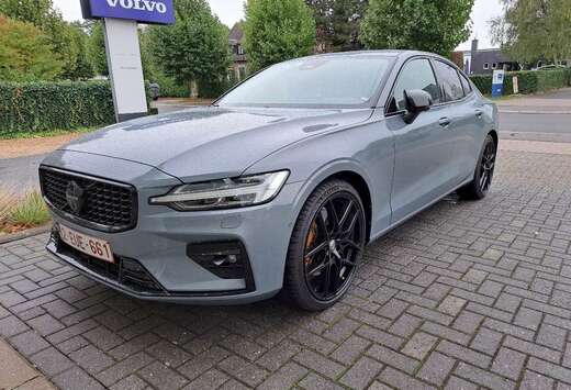 Volvo B5 B AWD Ultimate Dark