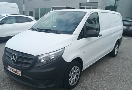 MERCEDES-BENZ 114KA/ L 4X2 3200