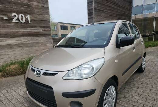 Hyundai i10 1.1i Comfort/ boîte automatique