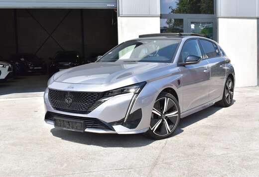Peugeot 1.2 GT 130 - Toit Pano / LED / CarPlay