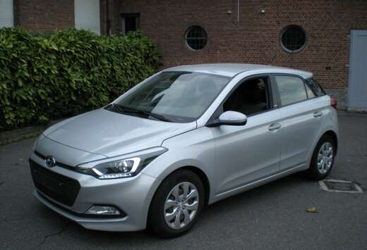 Hyundai AUTOMATIQUE  1.4i Pop