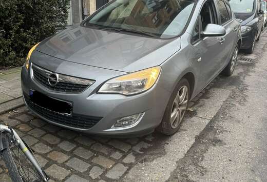 Opel 1.4 Turbo Cosmo