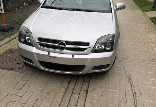 Opel 2.2 DTR DTi 16v Sport GTS