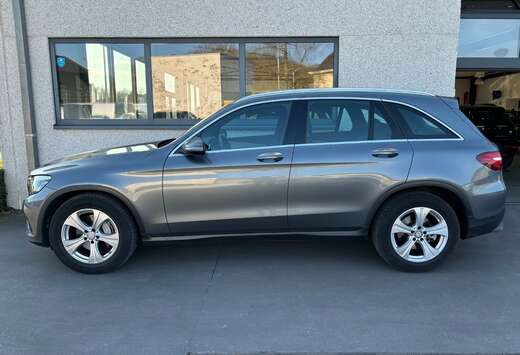 Mercedes-Benz GLC 220 d 4Matic 9G-TRONIC AMG Line