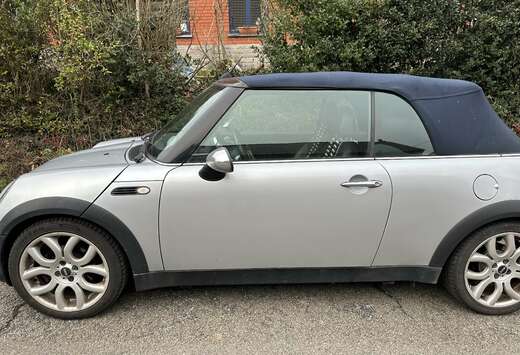 MINI Mini Cabriolet 1.6i 16v Cooper