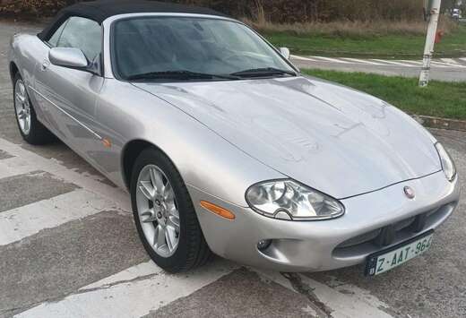 Jaguar 4.0i V8 32v S/C