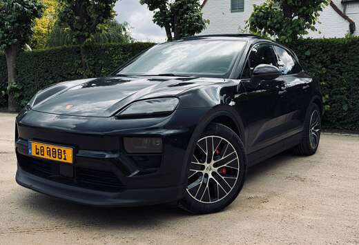 Porsche 4S  VAT  Pano  360  BOSE  Sport Sound  Tinted ...