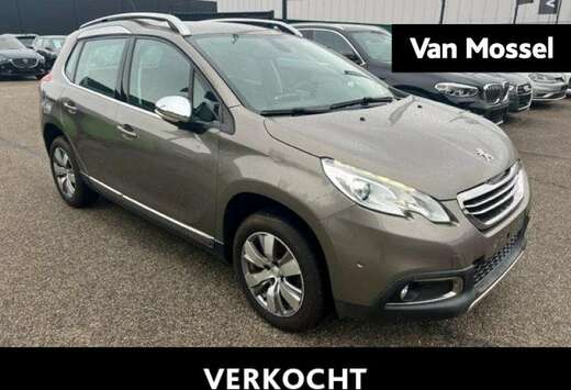 Peugeot 1.2i Allure PDC  Navi  Cruise Ctrl