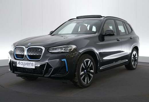 BMW 80 kWh LEDER/CUIR LED GPS PDC CAM Pano BLIS Verw.