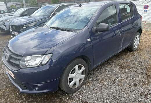 Dacia Sandero 1.2i très bon état mécanique