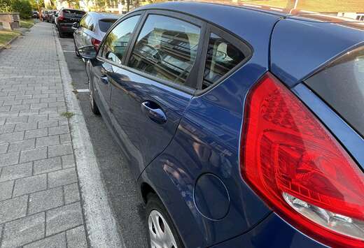 Ford 1.25i Ghia