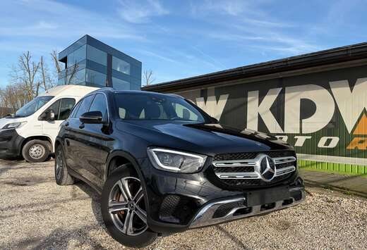 Mercedes-Benz GLC 200 4-Matic Business Solution