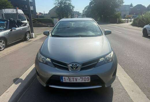 Toyota Auris 1.4 D-4D Comfort