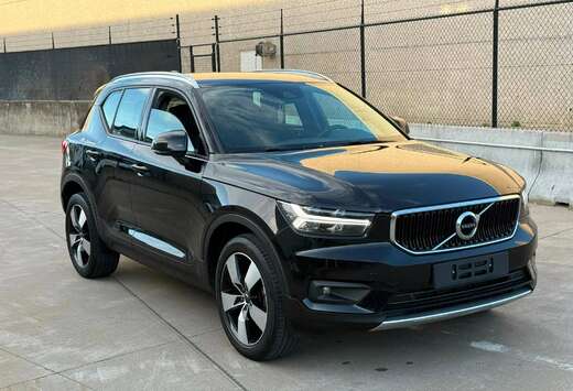 Volvo XC40 1.5 T2 Momentum Pro