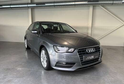 Audi Audi A3 - SPORTBACK- benzine - navi - 17\
